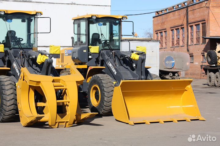 Фронтальный погрузчик XCMG LW330FN, 2023