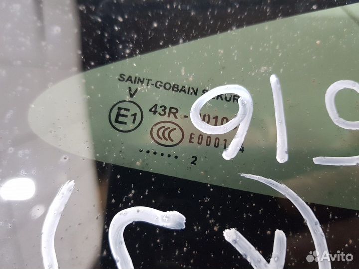 Стекло кузовное глухое правое (Jaguar XJ)