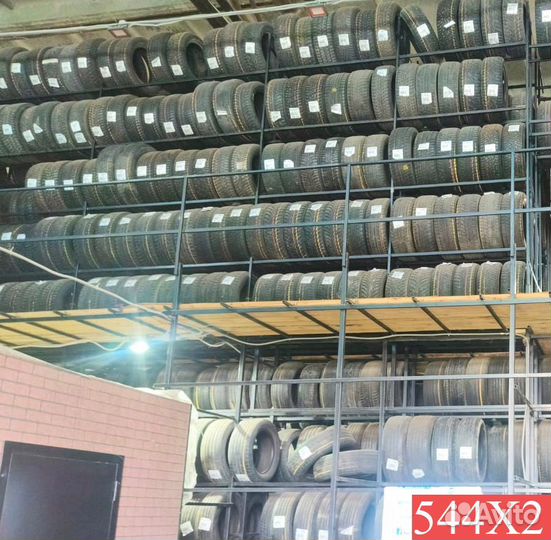 Bridgestone Blizzak VRX 225/55 R16 95M