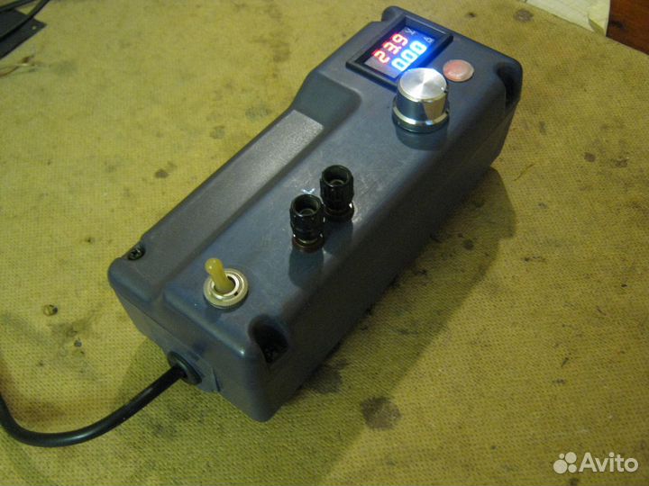 Блок питания-зарядник 0-24 вольта 4А