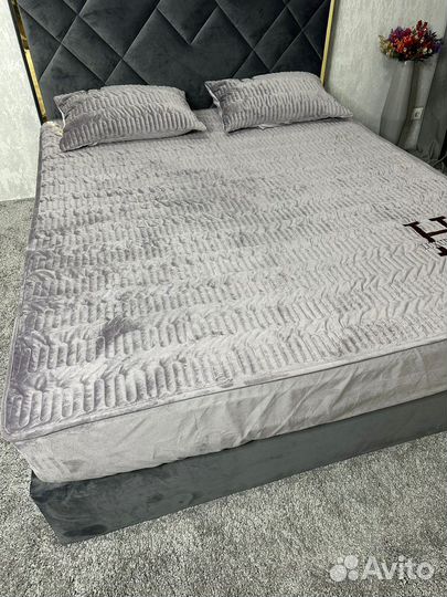 Наматраники с наволочками