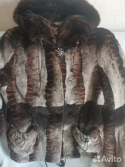 Полушубок мутоновый с капюшоном