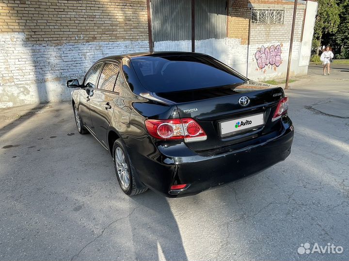 Toyota Corolla 1.6 МТ, 2010, битый, 120 000 км