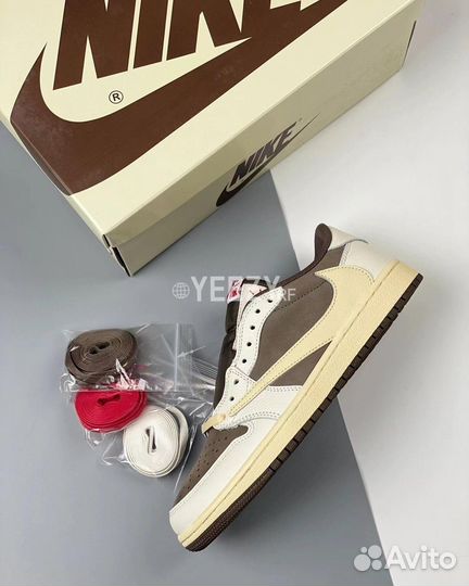 Nike Travis Scott Air Jordan 1 Low Reverse Mocha