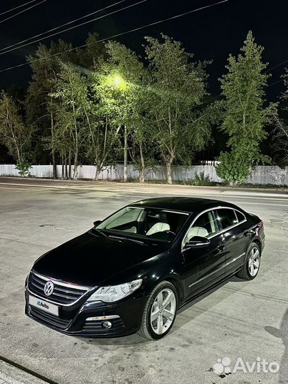 Volkswagen Passat CC, 2010