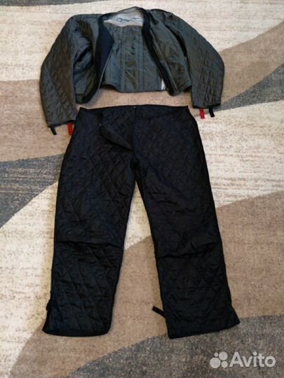 Мотокостюм