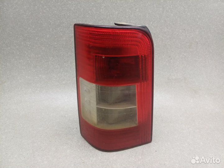 Фонарь задний левый Citroen Berlingo 1.4 KFV MT