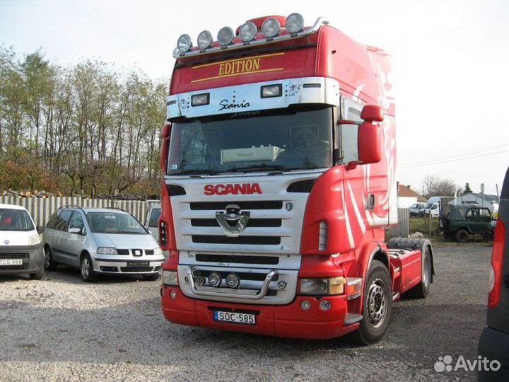 Стекло фары левое Scania P 4/5 серии 2023