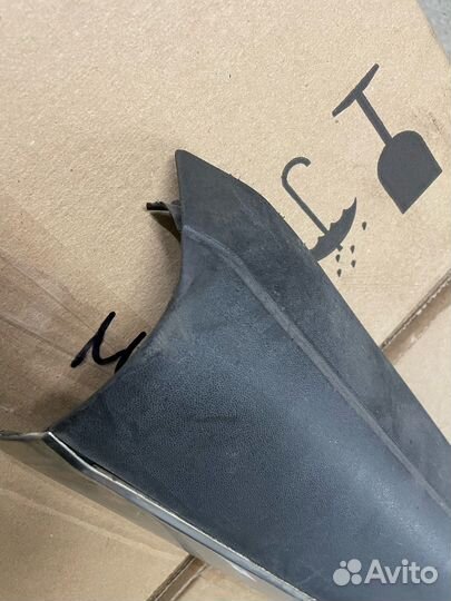 Молдинг двери Volkswagen Touareg, 2007