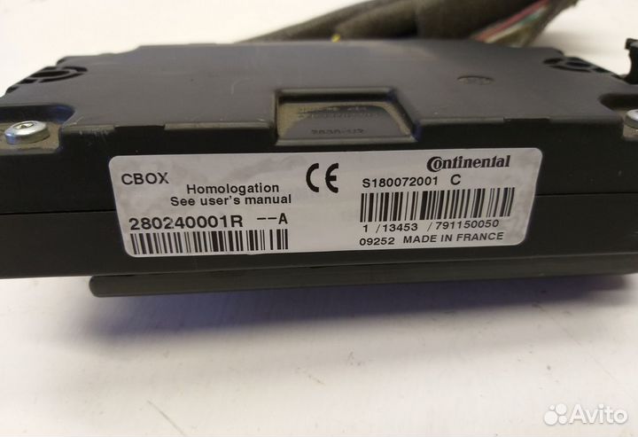 Блок управления автомагнитолой Renault