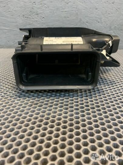 Воздуховод левый Porsche Panamera 970 рест cwaa