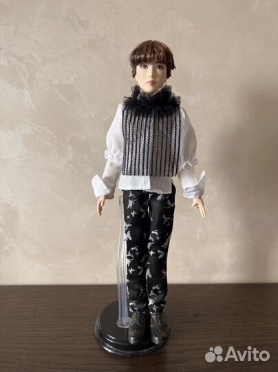 Фигурка BTS Suga
