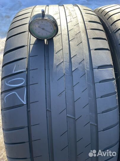 Michelin Pilot Sport 4 235/45 R18