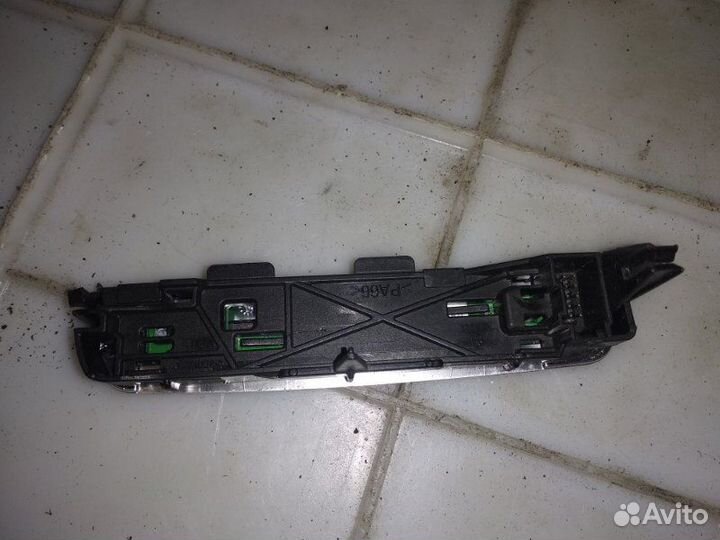 Индикатор положения рычага АКПП Audi A6 C6 caha