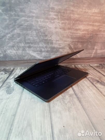 Ультрабук Dell/i3-6100u/Graphics 620/120gb SSD