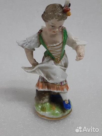 Статуэтка миниатюра фарфор Танцовщица Ангел