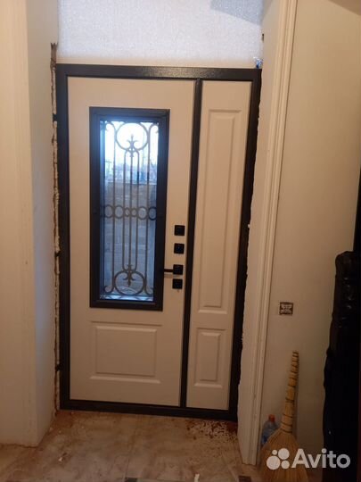 Дверь входная