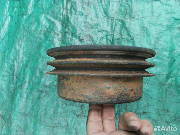 Шкив водяного насоса (помпы) Scania 3 1988-1997 г