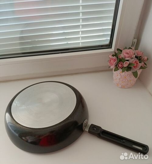 Сковорода со съёмной ручкой 27х6.5