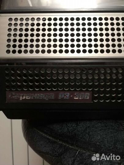 Колонки,проигрыватель винила, виниловые пластинки