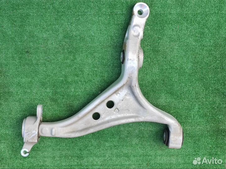 Рычаг передний правый Mercedes-Benz Gle-Class W166