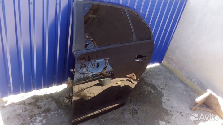 Фольксваген джетта дверь задняя левая 2009