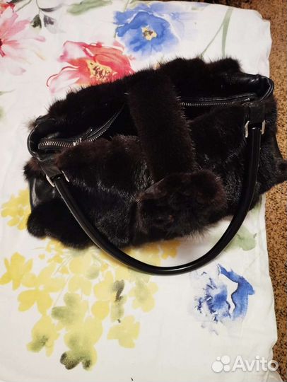 Сумка женская натуральный мех