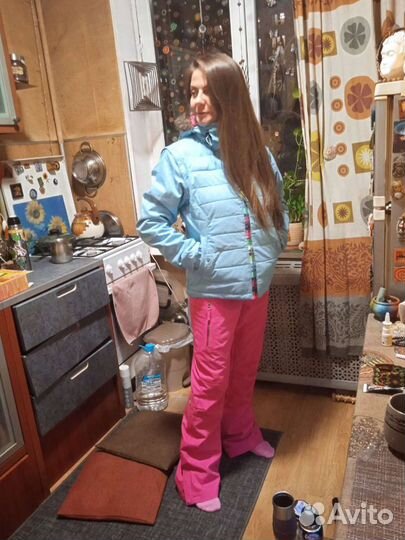 Горнолыжный костюм женский