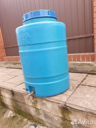 Продается бочка с краном на 160 литров