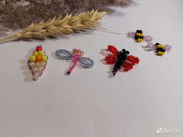 Украшения из бисера