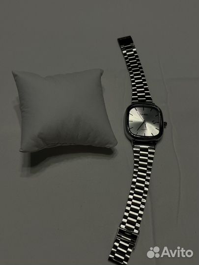 Наручные часы casio