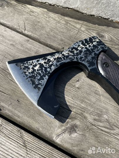 Кованый топор Варяг мощный и красивый