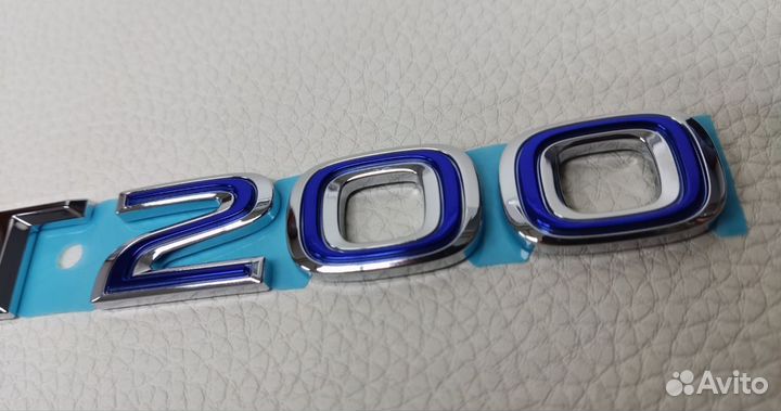 Lexus -Шильдик наклейка буквы на ст 200 новые