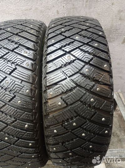 Goodyear Ultragrip Ice Arctic 185/60 R15 98W