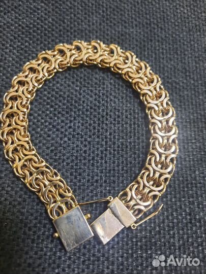 Золотой браслет
