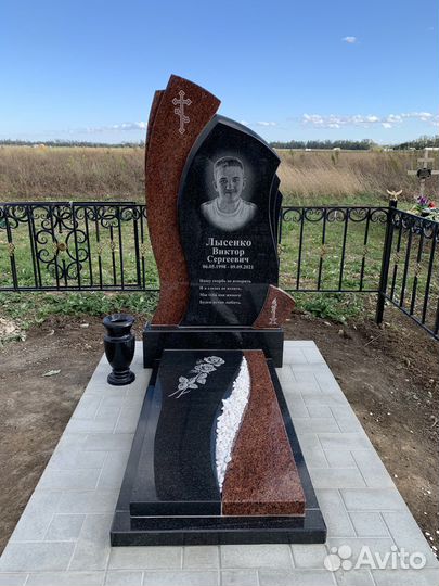 Памятники из гранита