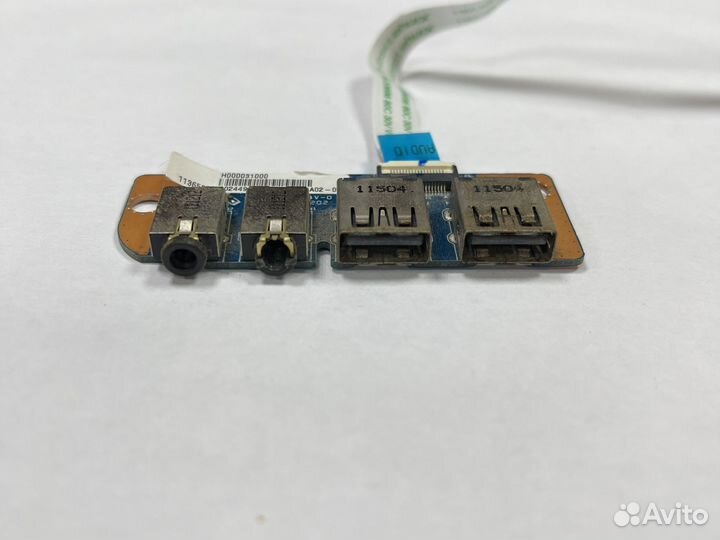 Доп. плата с USB + Audio ноутбука Toshiba L775