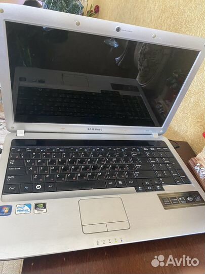 Ноутбук samsung r530