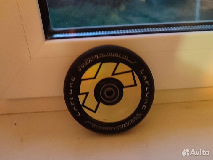 Колесо для трюкового самоката