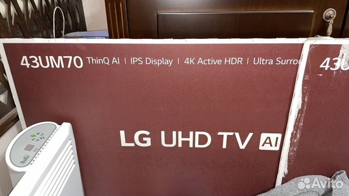 Телевизор LG 43UM70
