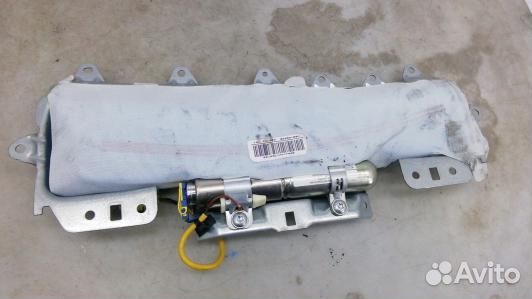 Подушка безопасности пассажира audi A8 D3 (70F01IU