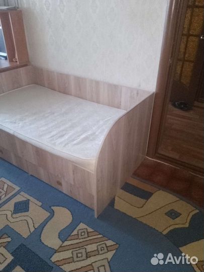 Детская кровать от 3 лет с матрасом бу