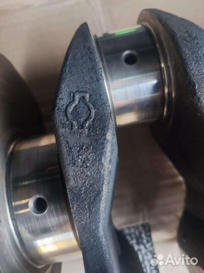 Коленвал AD240