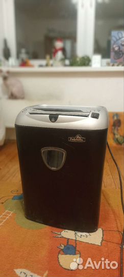 Шредер Fellowes PS-77C