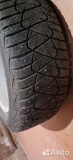 Dunlop Ice Touch 215/55 R16