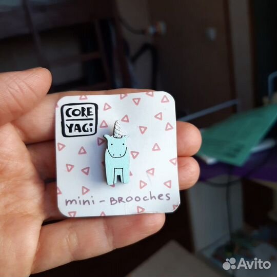 Значек новый для любителей единорогов