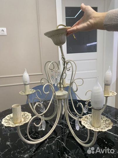 Люстра потолочная