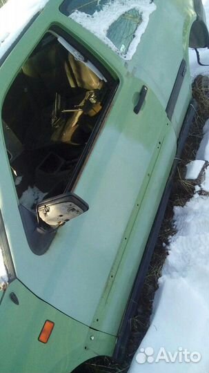 Дверь левая Фольксваген Гольф 3