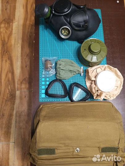 Противогаз пмк 1 и гп-4У оригинал сохран