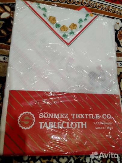 Скатерти новые разные